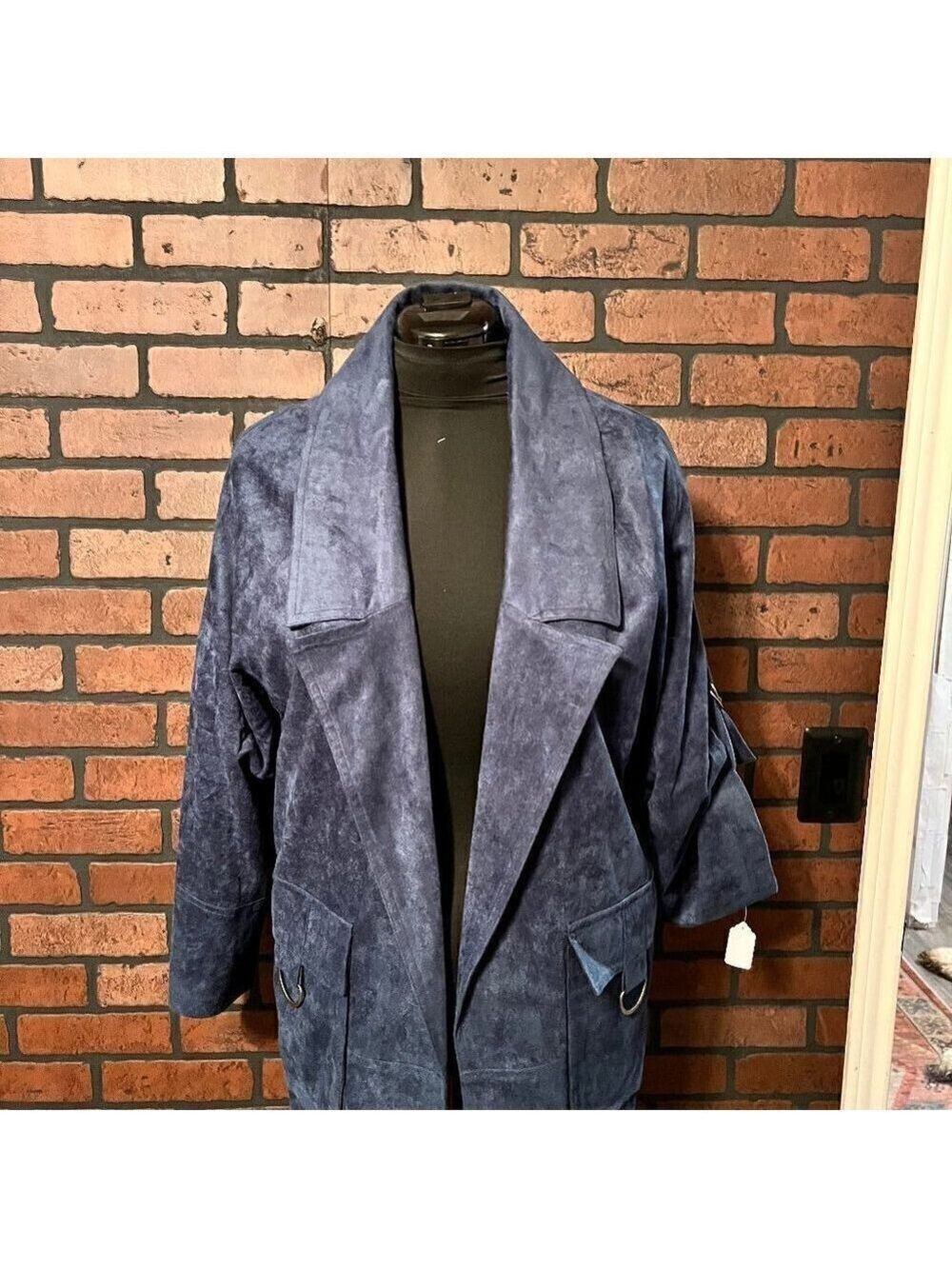 NWT Ivy Jane Faux Suede Jacket with Open Front. Size Med.
